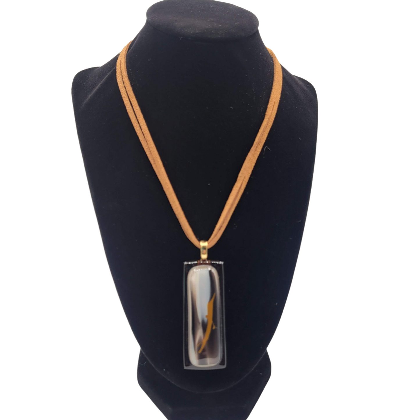 Collier pedentif en verre revalorisé Ambré