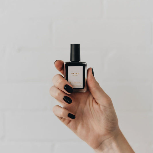 Vernis à ongles végane Bkind - Black heart